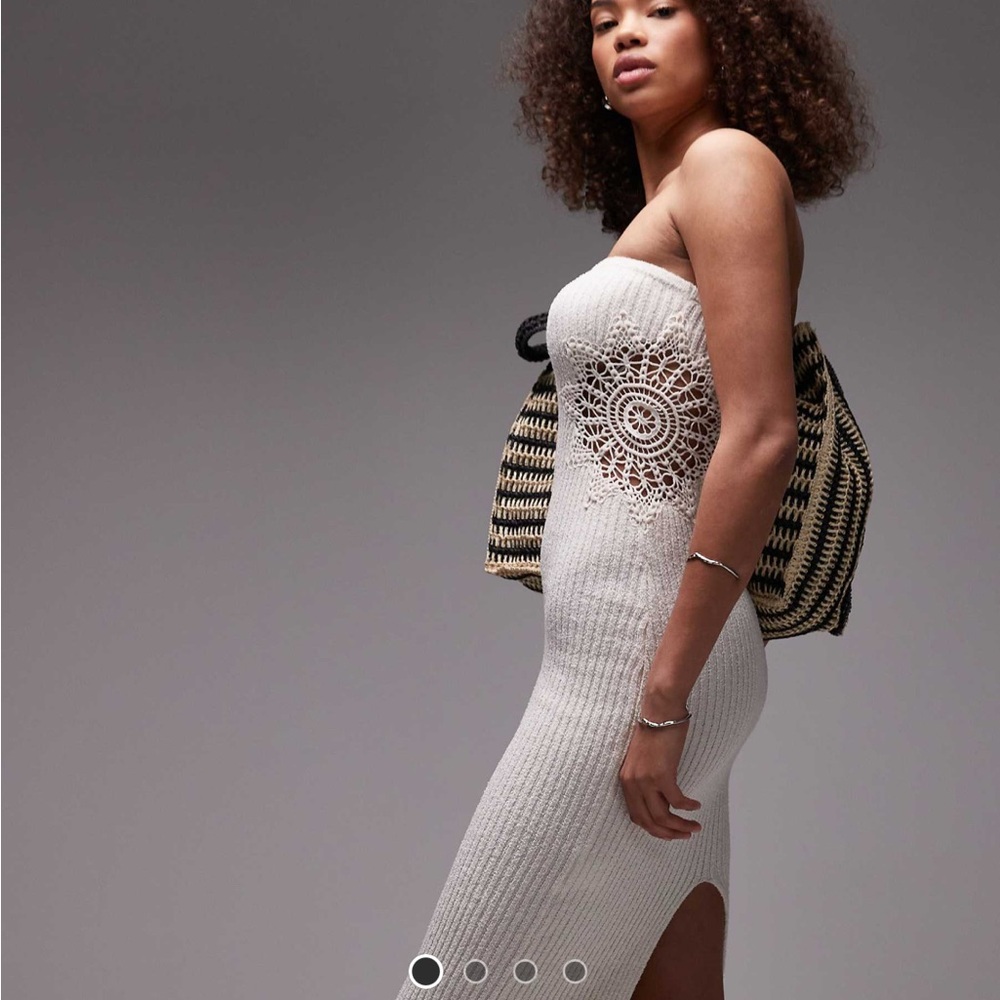 Elegant White Strapless Dress